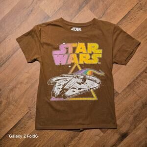 Brown Star Wars millennium falcon t-shirt size medium